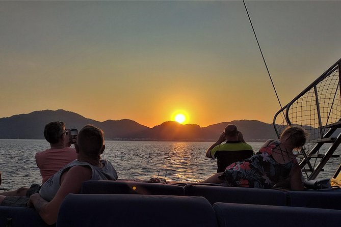 Relaxing Cruise with Lunch in Marmaris - Marmaris Gulet Cruise Basics, and Why the Small Group Matters