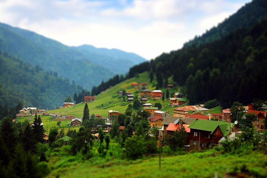Rize: Ayder Tour & Kaçkar Mountaıns & Fırtına Valley - Eskitoğlu Şelalesi: the 80-meter waterfall that starts the day right