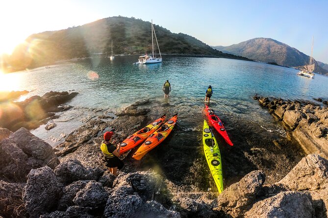 Saint Nicholas Island Sea Kayaking Tour - Guides, instruction, and safety gear that keeps the day calm