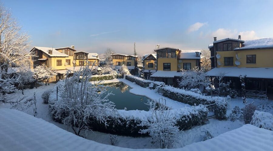 Sapanca Lake and Masukiye Full-Day Tour from Istanbul - Leaving Istanbul for Lake Sapanca, where Izmit Bay meets fresh water