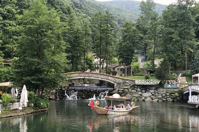 Sapanca Lake & Masukiye Tour From Istanbul - Back on the Road: views, rest, and a second Istanbul stop