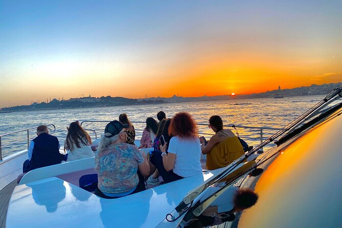 Scenic Bosphorus Sunset Cruise – 2.5 Hours of Luxury & Views - Dolmabahçe Mosque and the Sultan’s Palace, Seen the Istanbul Way
