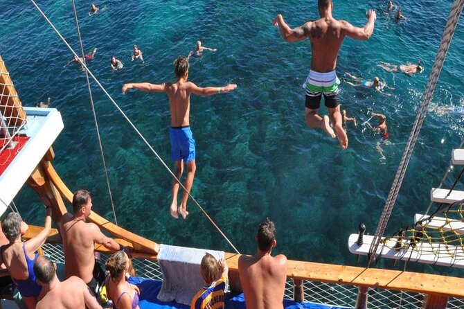 Side Blau Laguna Boat Trip With Free Hotel Transfer & Lunch - Return to Side with the foam party and music