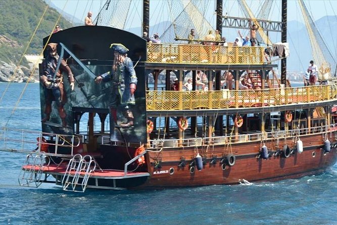 "Side: Boat Adventure to Dolphin Island – Swim and Enjoy Lunch" - Dolphin Island Time: Wildlife Odds And On-Deck Fun
