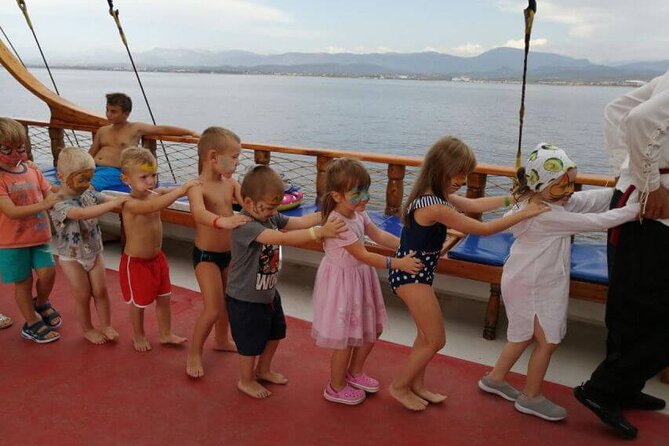 Side: Dolphin Island Boat Tour with Foam Party and Lunch - Final Manavgat Bosphorus sand break and the return to Side hotels