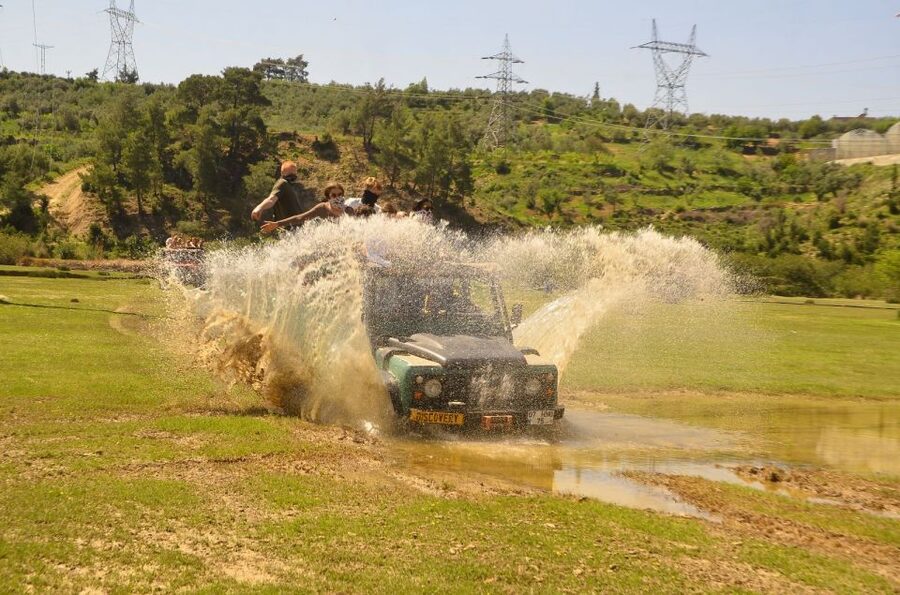 Side: Green Canyon and Waterfall Jeep Safari with Lunch - Who This Jeep Safari Fits Best (And Who Should Skip It)