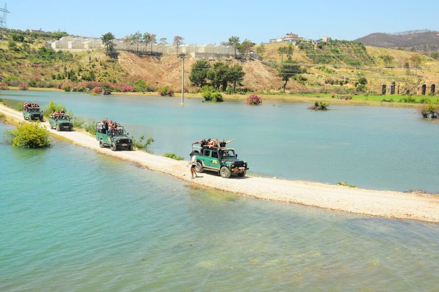 Side: Green Canyon and Waterfall Jeep Safari with Lunch - Taurus Mountains Dirt Roads and a Roman Aqueduct Photo Pause
