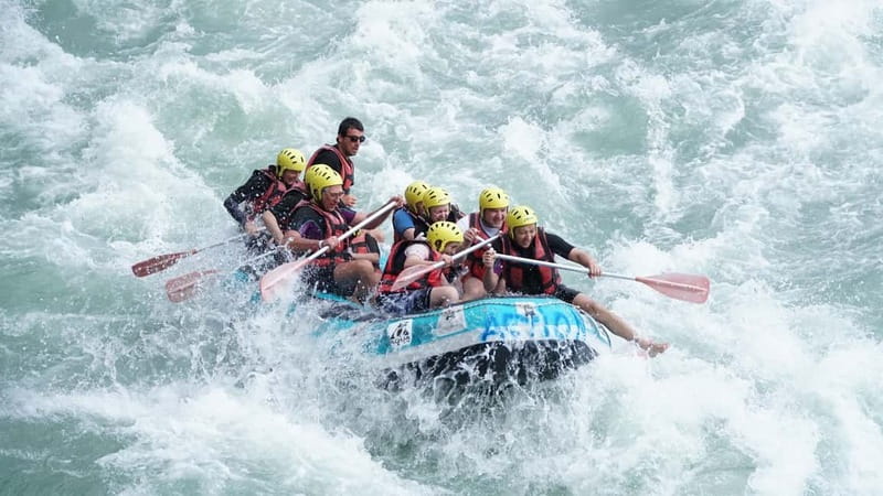 Side: Koprulu Canyon Whitewater Rafting with Lunch - Gear up: what you’ll wear and what to plan for