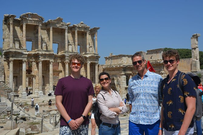 SKIP LINES Private Ephesus Tour for Cruise Guests ON TIME RETURN - Ephesus Experience Museum for 30 Minutes of Context