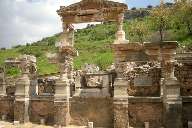 Skip The Line: Full Day Explore Ephesus with Lunch - What the Guide Style Does for Your Day (Especially with Families)