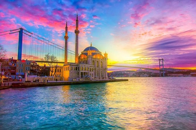 Small-Group Bosphorus Cruise and Istanbul’s Egyptian Bazaar - Eminönü Square Walk: A Quick Dose of Old Istanbul