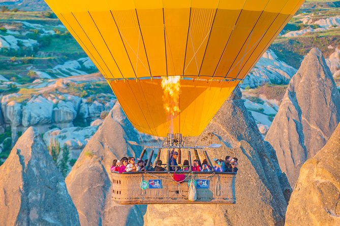 Sunrise Hot Air Balloon Flight Experience over Cappadocia - Crowds, Basket Comfort, and the One Disappointment I’d Avoid