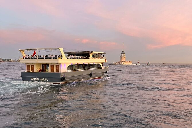 Sunset Cruise with Stop along Asia: Discover Istanbul's Bosphorus - What makes this Bosphorus cruise feel like a real Istanbul shortcut
