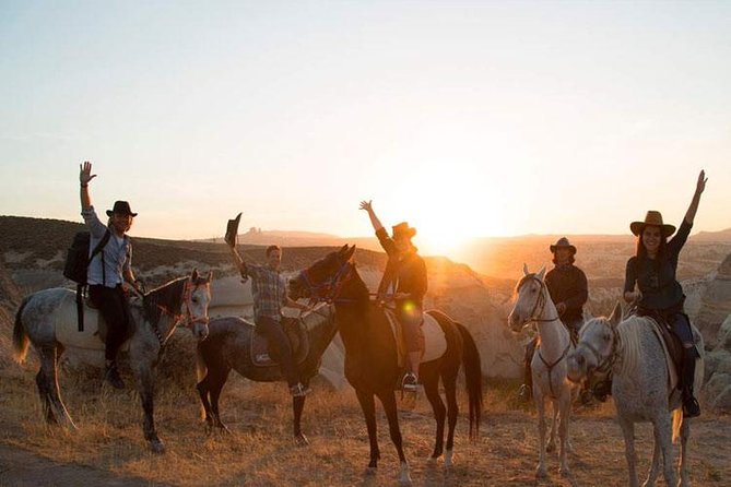 Sunset Horse Back Riding tour - Trained horses and the beginner-friendly control you need