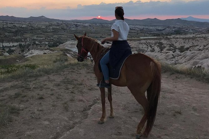 Sunset Horsebackriding-Tour through the Valleys of Cappadocia - The Climb Up Red Valley: Where It Gets Exciting