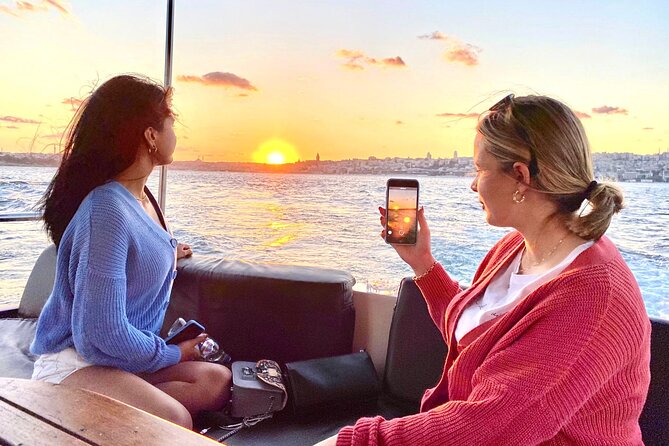 Sunset or Daytime Istanbul Guided Luxury Yacht Cruise with Snacks - Meeting at Arap Camii, then gliding out fast