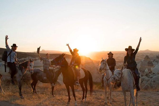 The Best Sunset Horseback Riding Tours in Cappadocia - Goreme National Park: rock formations, caves, and photo points