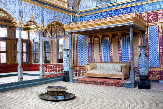 Topkapi Palace and Harem Guided tour with Skip-the-Line Tickets - Topkapi Palace Museum: Ottoman Power You Can Understand