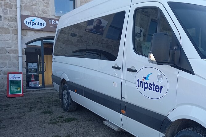 Transfer between Nevşehir/Kayseri Airport and Cappadocia hotels - Timing Tips for Late Flights and Group Loading