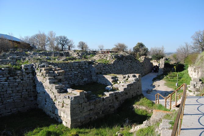 Troy and Gallipoli Day Trip from Canakkale - Meeting at Anzac House Youth Hostel, then heading straight for Troy