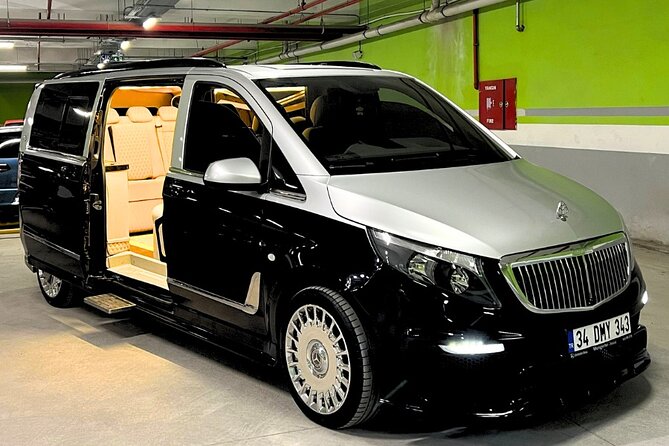 Trusted Istanbul Airport Transfer to city center - From luggage to seatbelt: what the ride includes