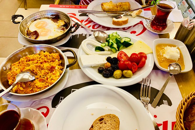 Two Continents Private and Guided Food Tour in Istanbul. - Ferry Across the Bosphorus: The Europe to Asia Shift