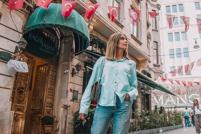 Unforgettable Moments in Istanbul: Photo Shoot for Couples - Practical planning tips for couples photos in Istanbul
