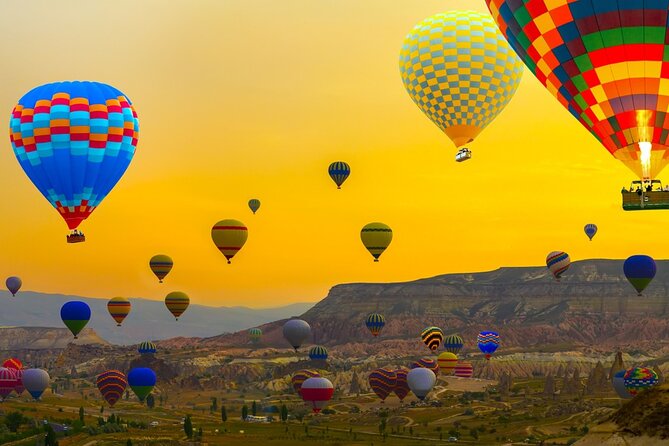 Watching Balloons on Cappadocia Sky(People Have Fear of Heights) - Weather risk is real, and the refund rules are the trade-off